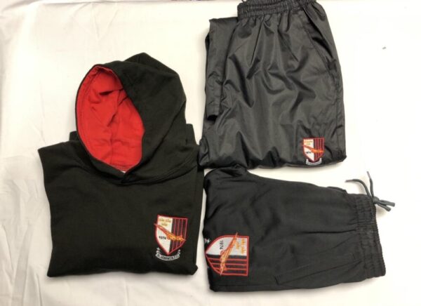 St Senans Rugby Club gear bundle - 9/10